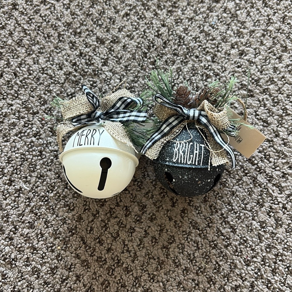Rustic Ornaments 🤍